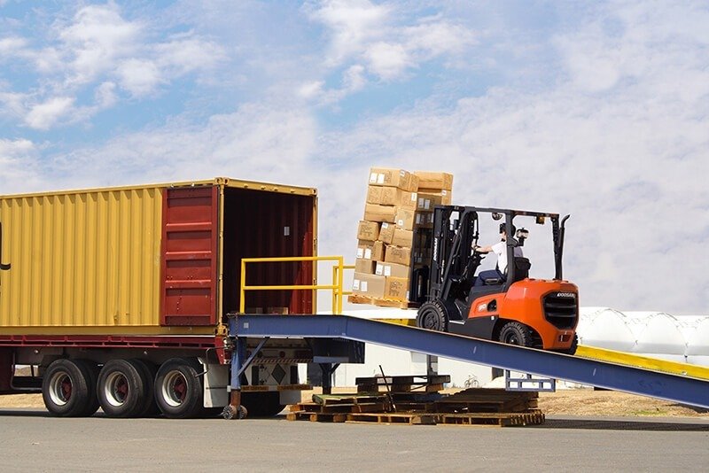 lỗi thường gặp khi sử dụng container khô